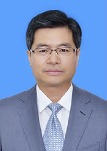  p>张旭晨,男,汉族,1969年1月出生,中共党员,甘肃通渭人,出生地甘肃
