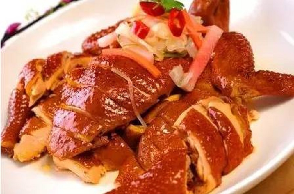 农家瓦缸豉油鸡