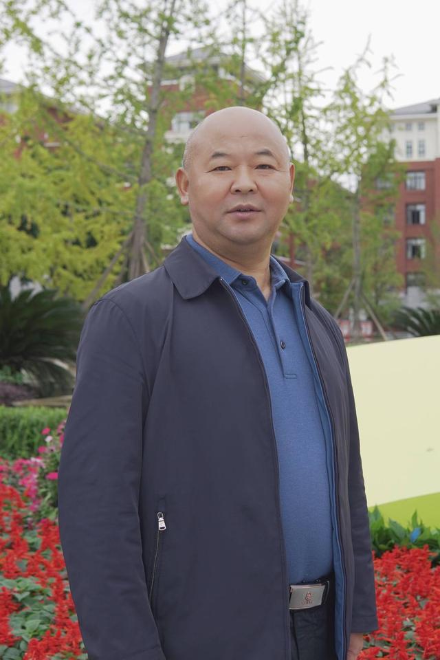 刘旭东