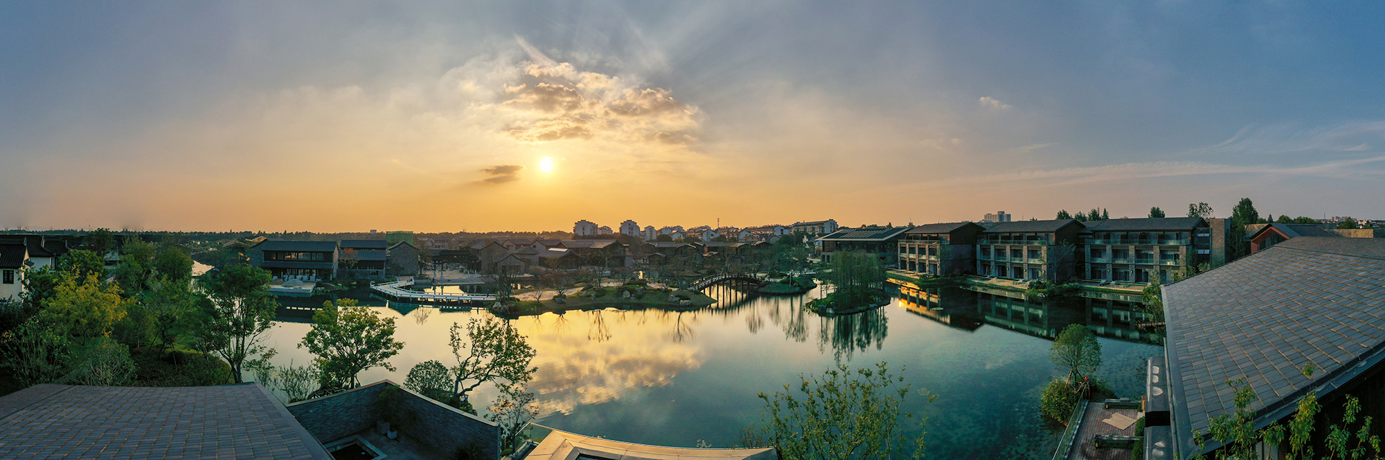 城湾景区位于南京市 a target="_blank" href="/item/高淳区/6099666"