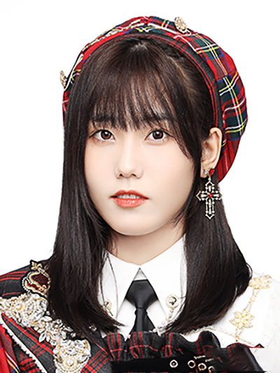  p data-id="go8n68avs0">马昕玥,2004年2月1