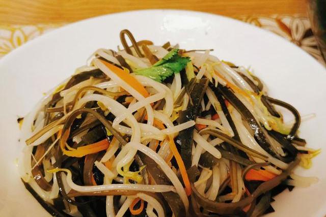 海带炒豆芽