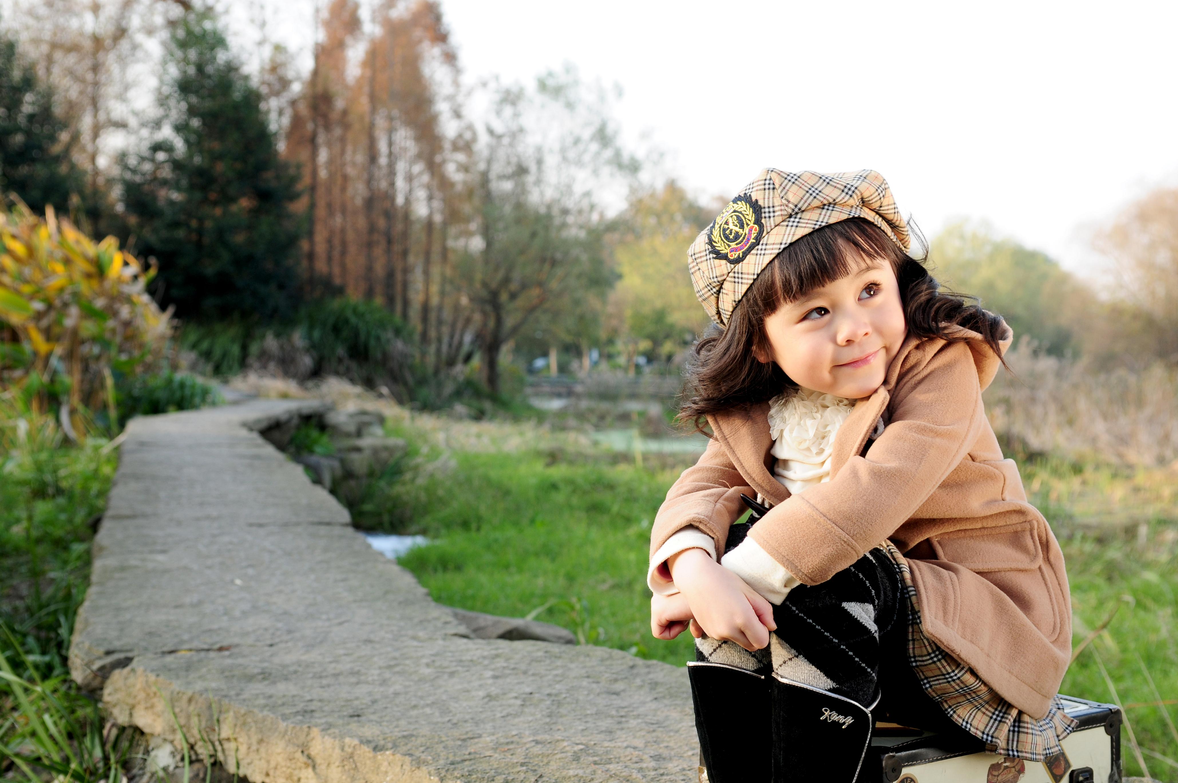  p>张雅涵,中国女 a target="_blank" href="/item/童星/2021081"