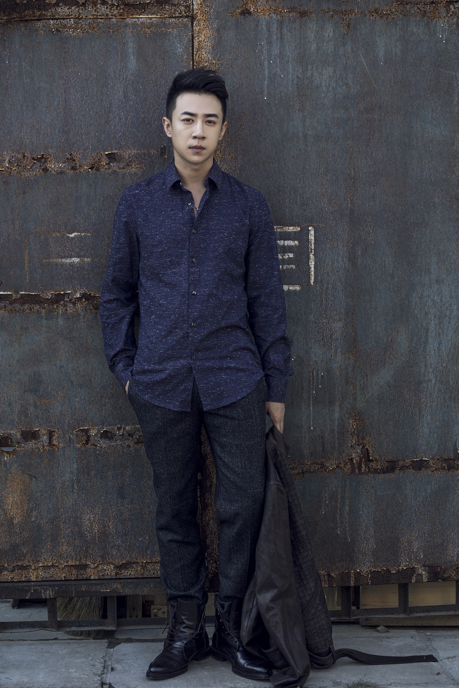 ="go18uvusev">张维伊,1988年1月9日出生于北京市,中国内地影视男演员