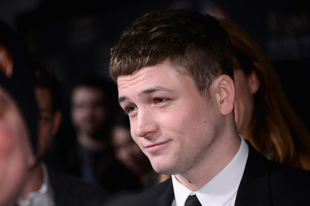  p>塔伦·埃哲顿(taron egerton),1989年11月10日出生于英国英格兰默