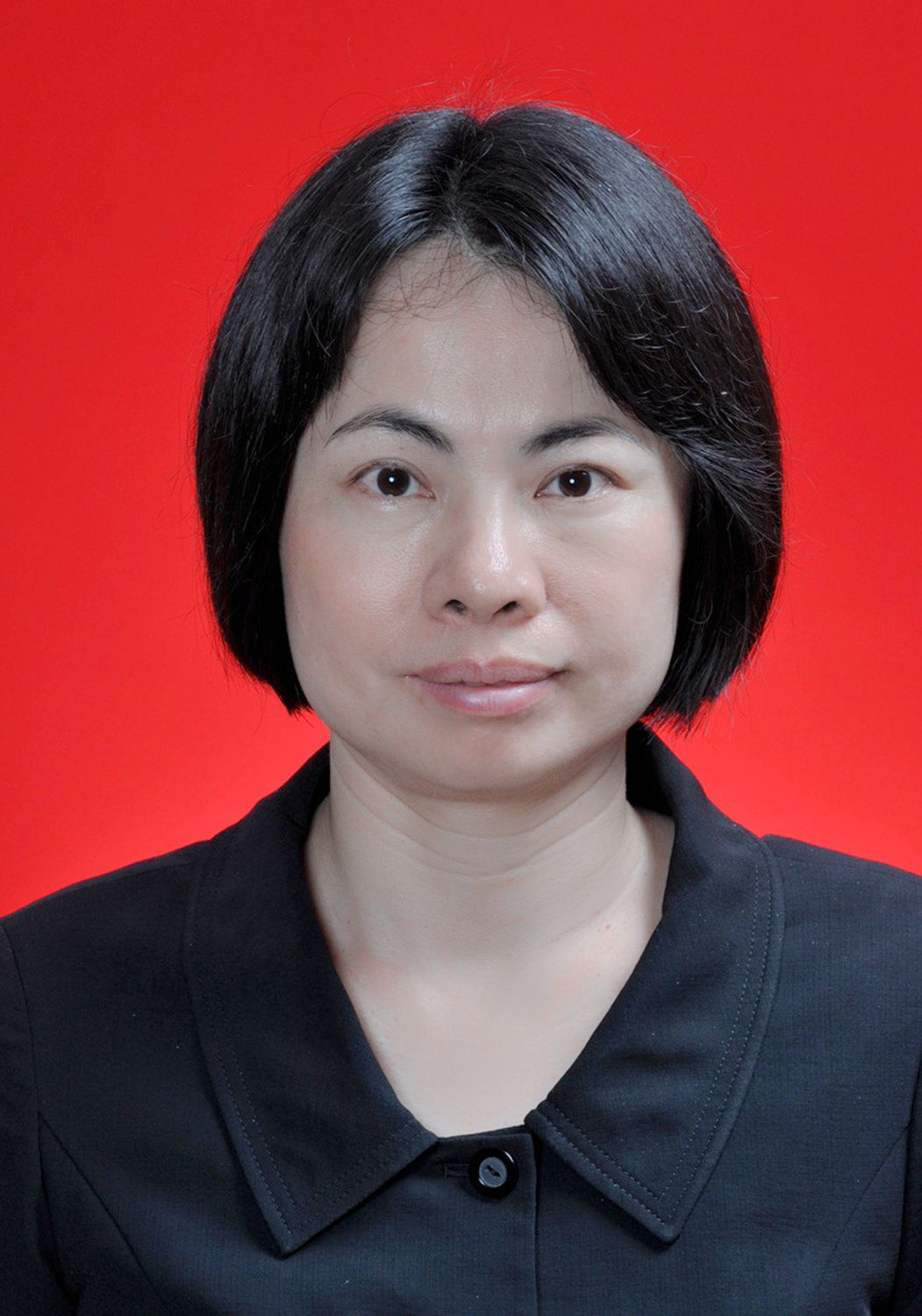  p>周冬梅,女,现任广东省清远市连南瑶族自治县常委,兼任县委统战部