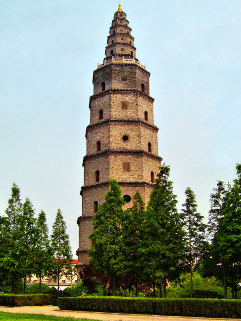  p>兴隆塔,古称兴隆寺宝塔,位于山东省济宁市兖州区东北隅 a target="