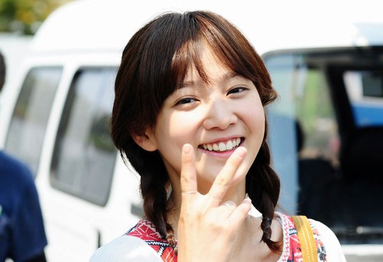 lemmaid="5767904">尹胜雅,<a href