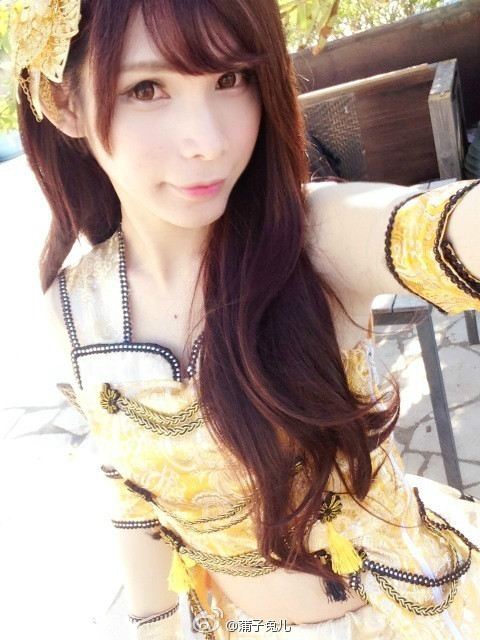爱丽丝伪娘团