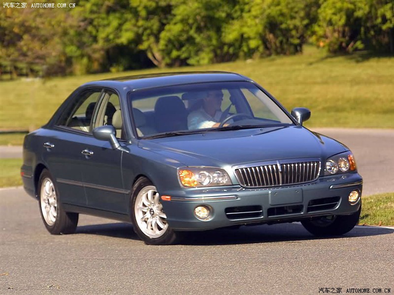 是一家致力于桌球台及配套器材生产,研发,销售的大型现代化企业,君爵