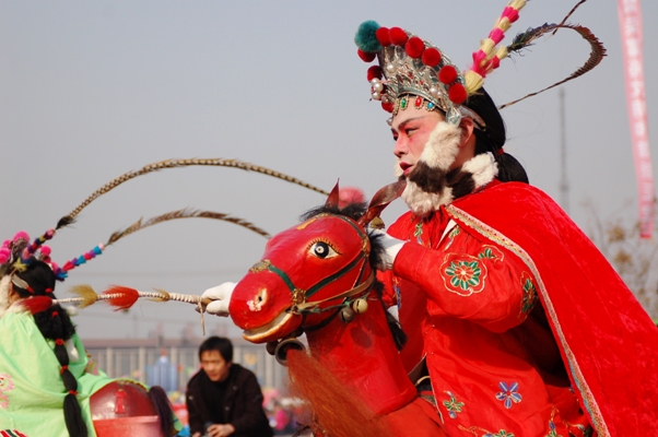 原是以粤西白活演唱的木偶戏,因为它经常在安铺演出,唱腔 a href="#"