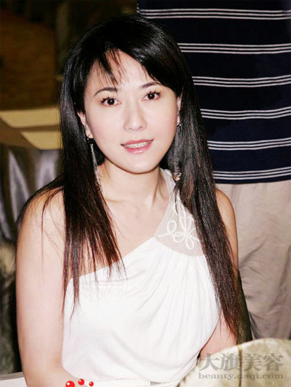  p data-id="gnteum6gaa">戈伟如,1964年7月23日出生中国台湾省,毕业