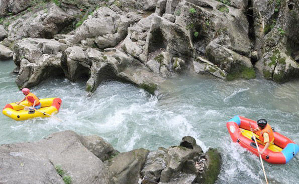  p data-id="gnwfl292kt">古夜郎漂流位于贵州省遵义市桐梓县新站镇蒙