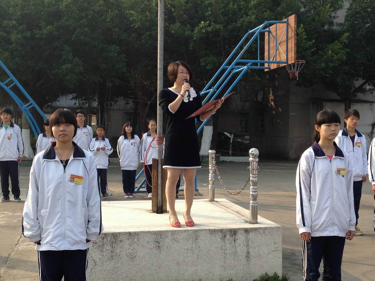 1082893" data-lemmaid="1082893">外砂华侨中学 /a>,简称外砂侨中