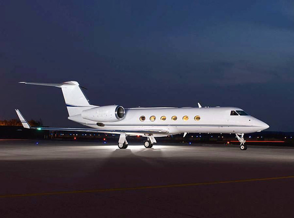  p>湾流g450是美国湾流公司早前生产的远程公务机g400的基础上研制