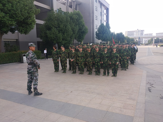 target="_blank" href="/item/安徽"></p></a>安徽 /a>能源技术学校是安徽省 a