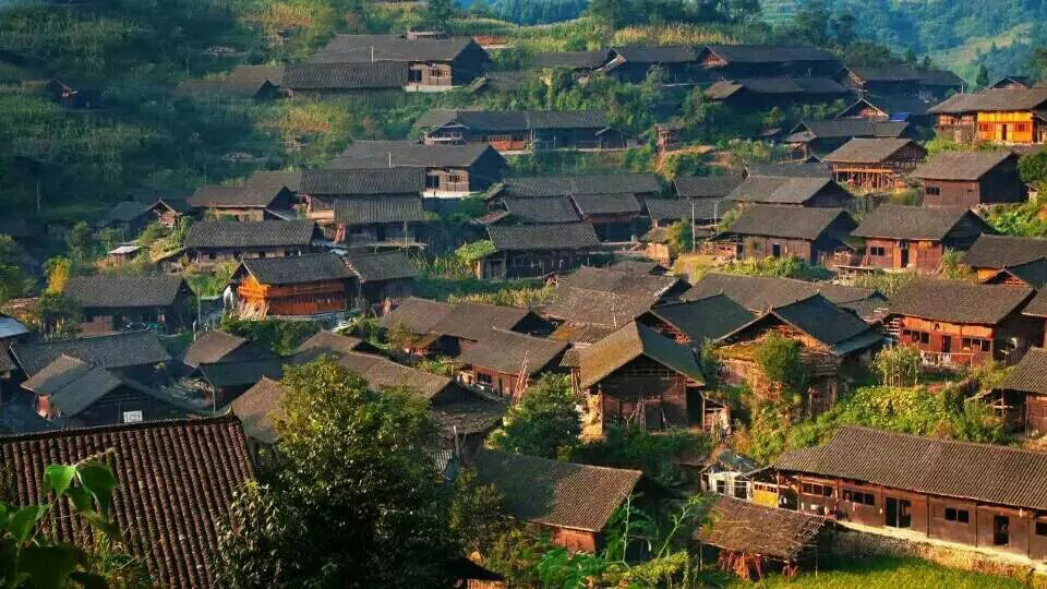 325k">翁草村隶属于 a target="_blank" href="/item/湖南省/293174"