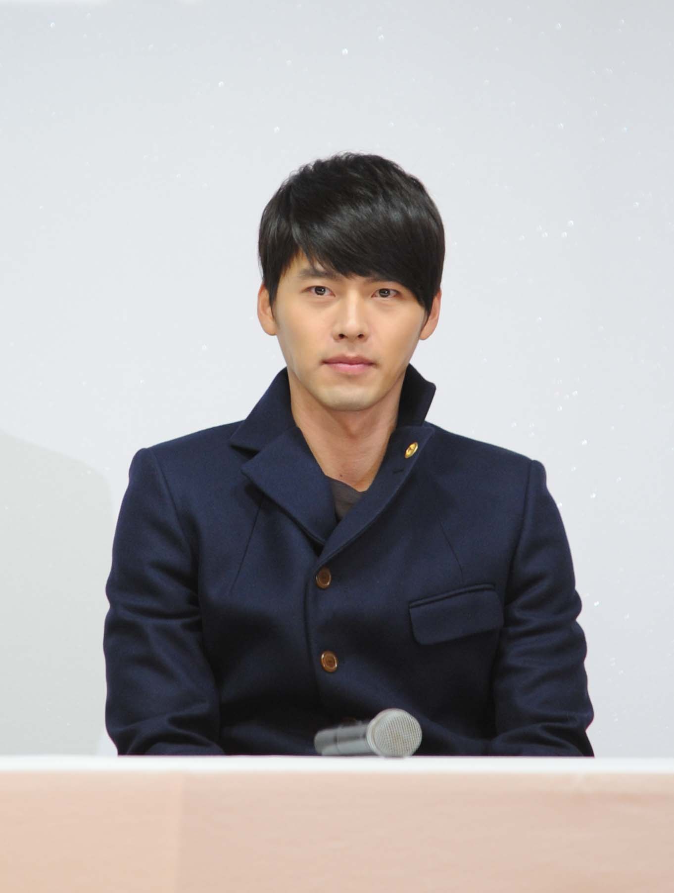  p>玄彬(hyun bin),本名"金泰坪",1982年9月25日出生于韩国首尔特别市