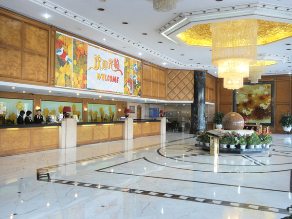  p>江门蓬江区港口路22号酒店介绍:四星级涉外旅游饭店——银晶酒店