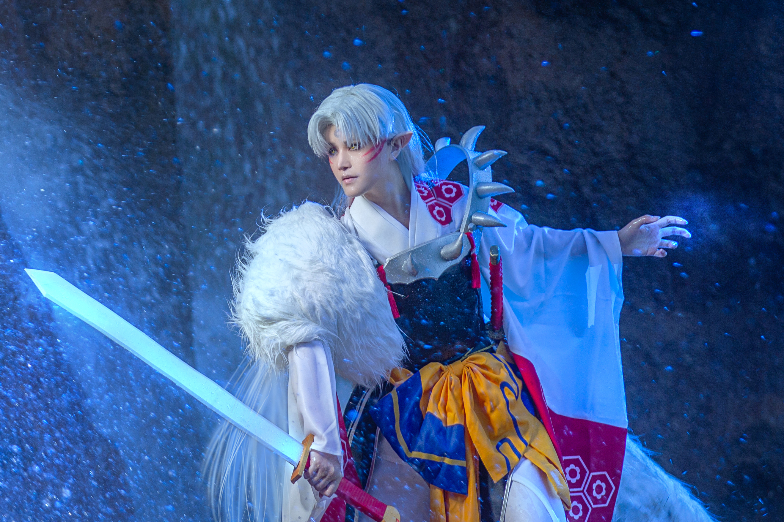  p>kenn王爷是coser之一,昵称:rabid(笔名)kenn王爷,啃啃,啃爷等,1988