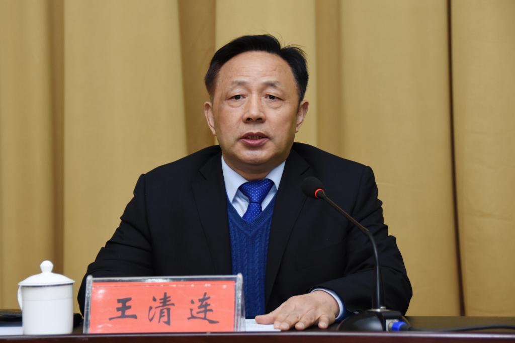 12月出生,汉族, a target="_blank" href="/item/河南省浚县/5177149"