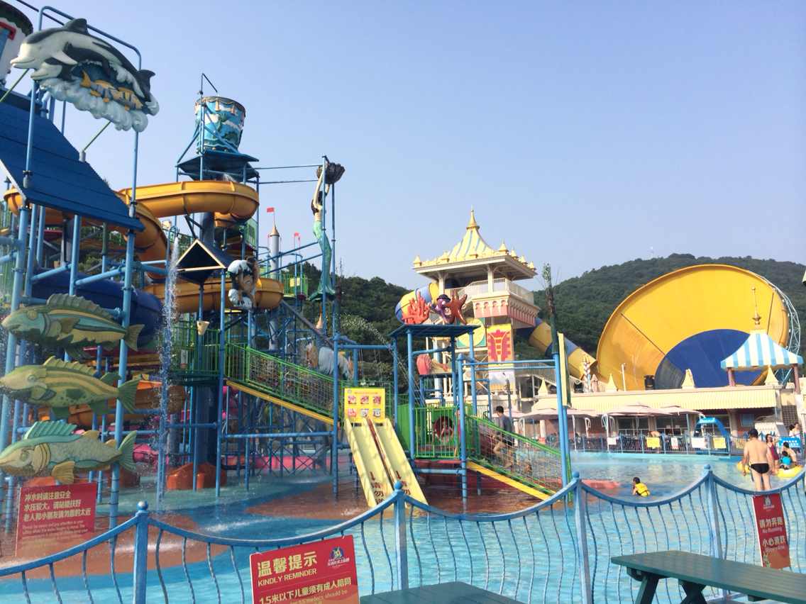  p data-id="gnwuj94vdy">九龙山乐满地水上乐园位于浙江省 a target=