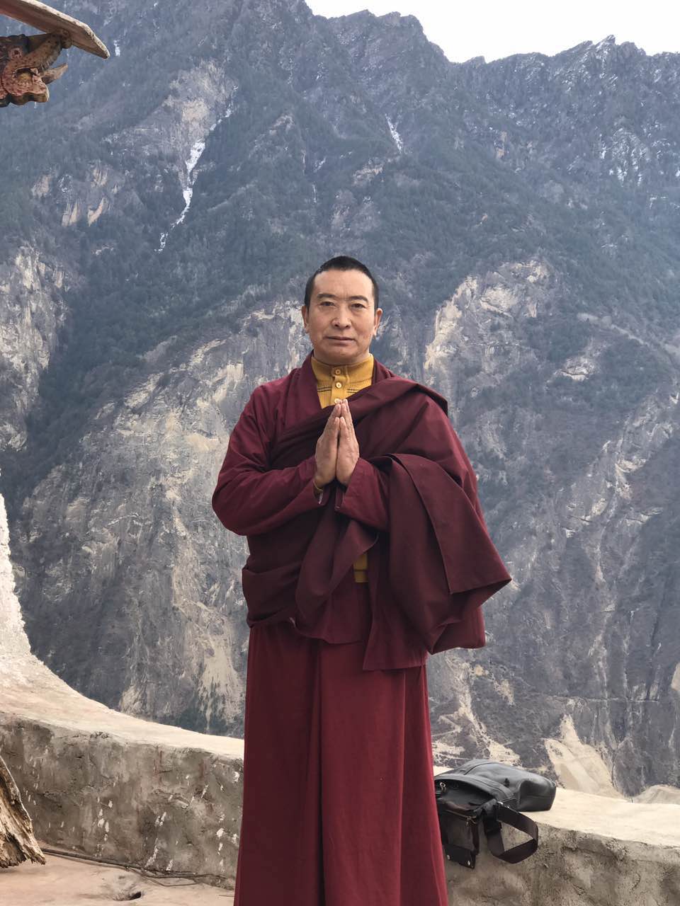  p>莲花山寺,位于四川省甘孜藏族自治州丹巴县水子乡,海拔2600米左右.