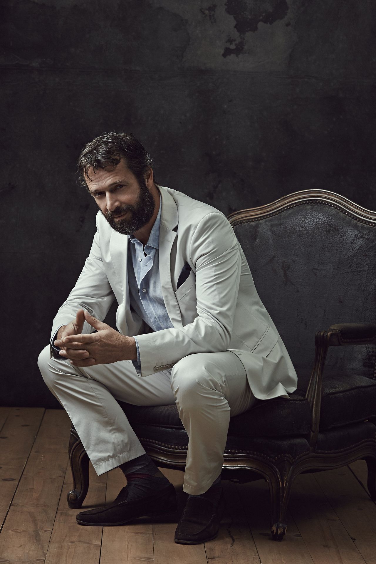  p>该剧描述绝顶聪明的连环杀手joecarroll利用高科技手段作案,并制造