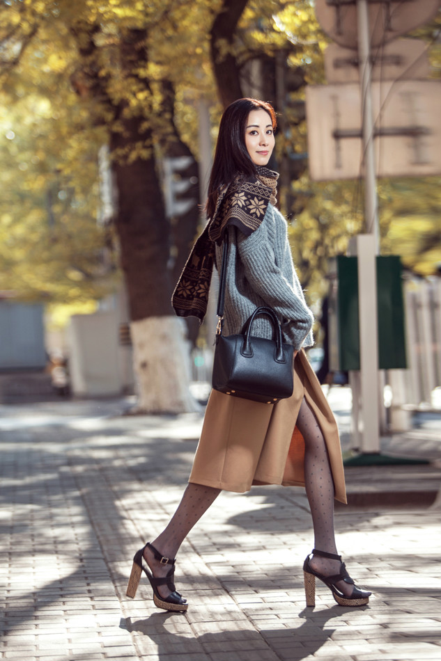  p>席与立,出生于江苏省南京市,毕业于 a target="_blank" href="