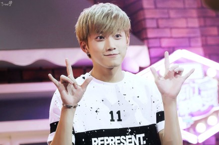  p>范世錡 i>(曾用名:范世琦) /i>,1992年3月23日出生于吉林省白城市