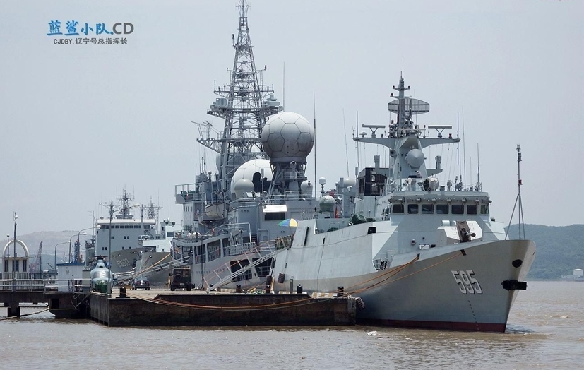  p data-id="gnx9katm2y">潮州号护卫舰(舷号:595)是 a target="