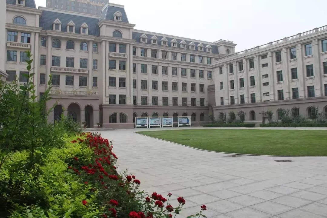 天津市海河中学