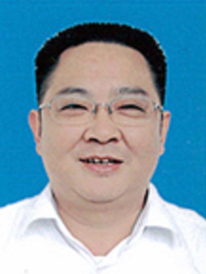 李日耀