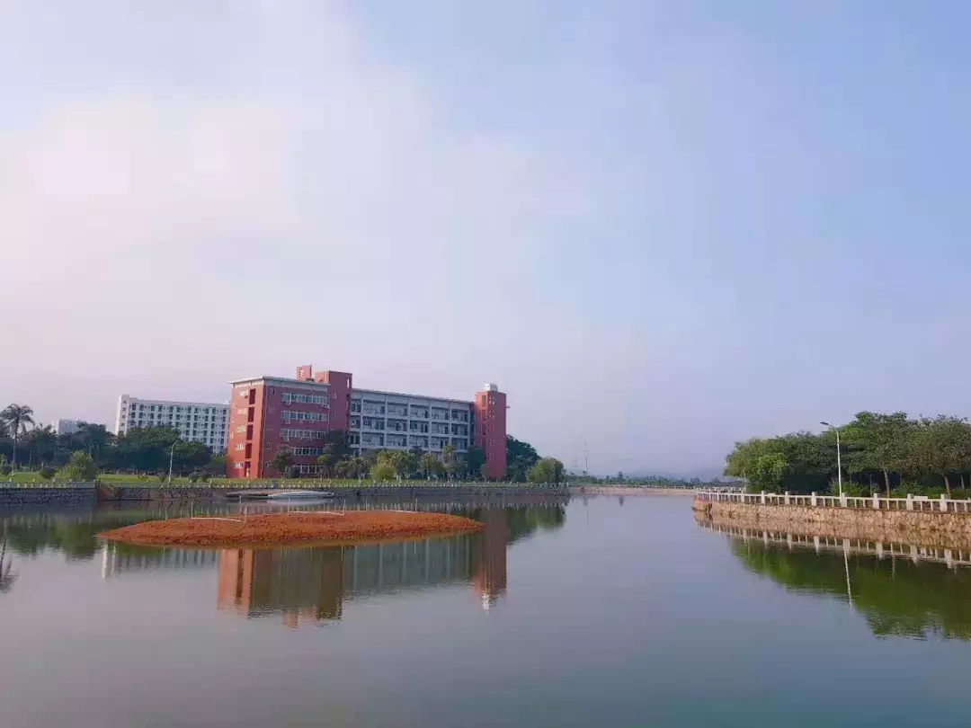 ѧԺְҵѧУŽ_ְҵרҵ_ְҵѧԺ