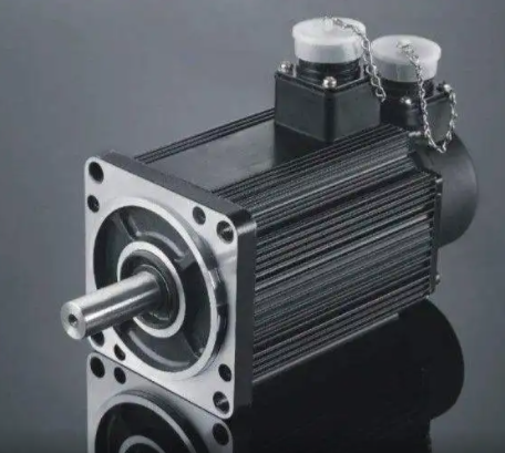 无刷双馈感应电机