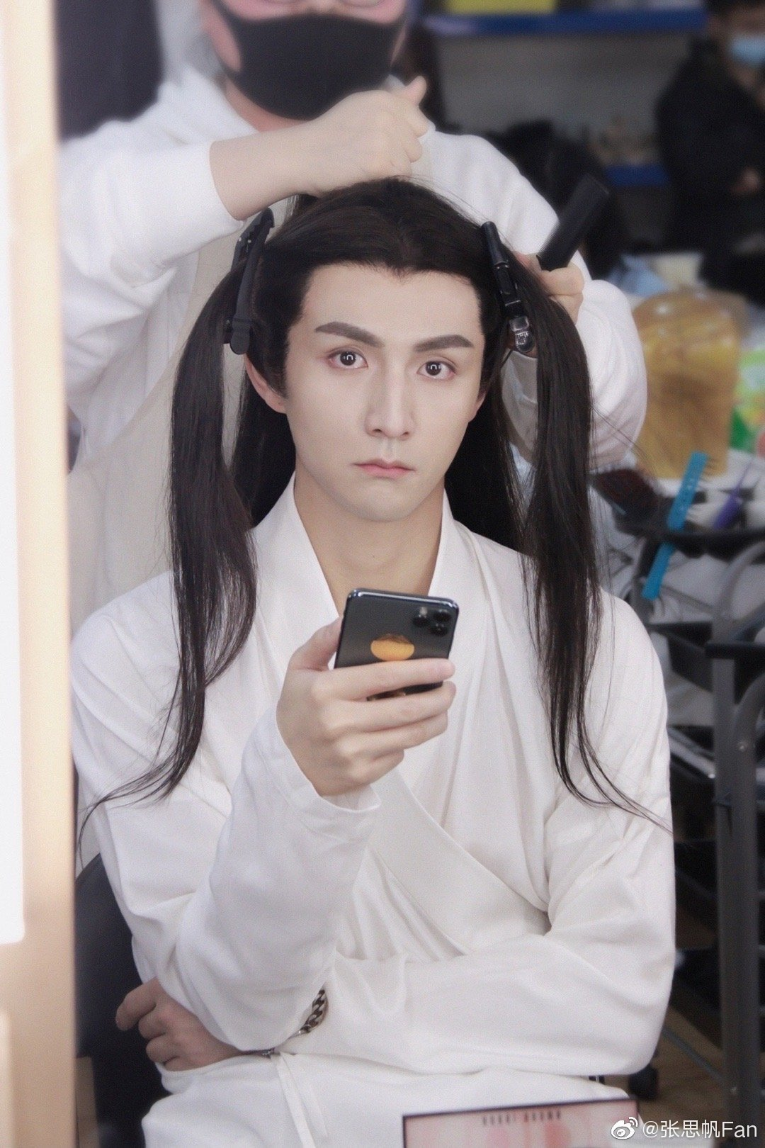 云中谁寄锦书来