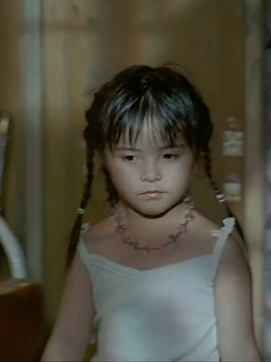 ="4115">角色 /a>,由 a target="_blank" href="/item/谢芷彤/9092237