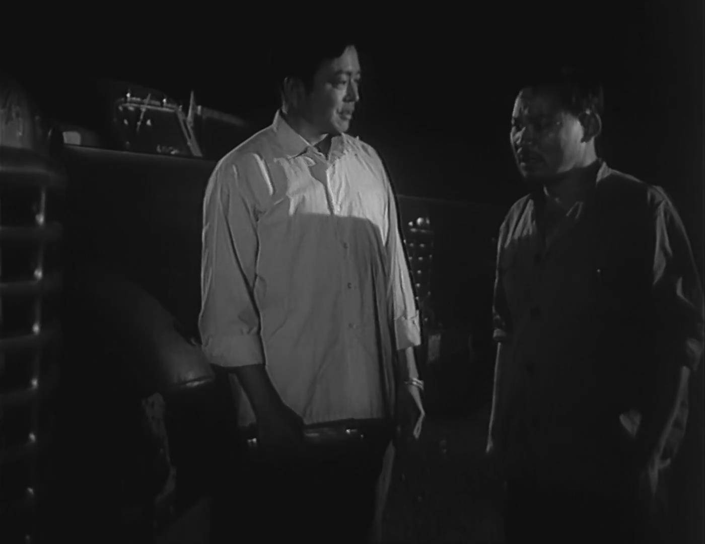 《暗礁》是1978年上映的 a target="_blank" href="/item/中国电影