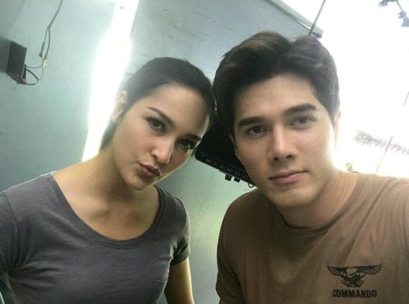  a target="_blank" href="/item/米克·通拉亚/50005122" data-lemma