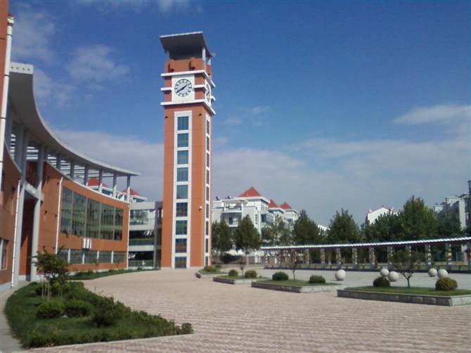 山东省博兴第二中学