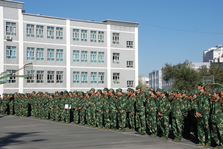 新疆青年政治学院