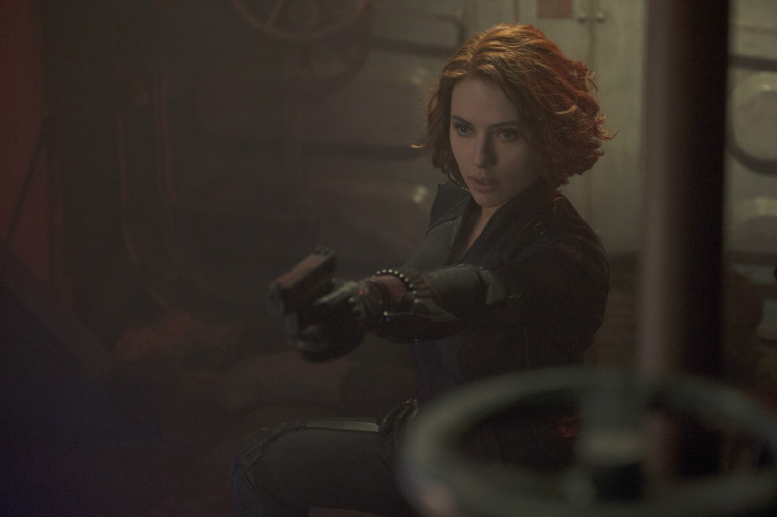 ( i>avengers: age of ultron /i>)是漫威影业出品的一部科幻冒险电影