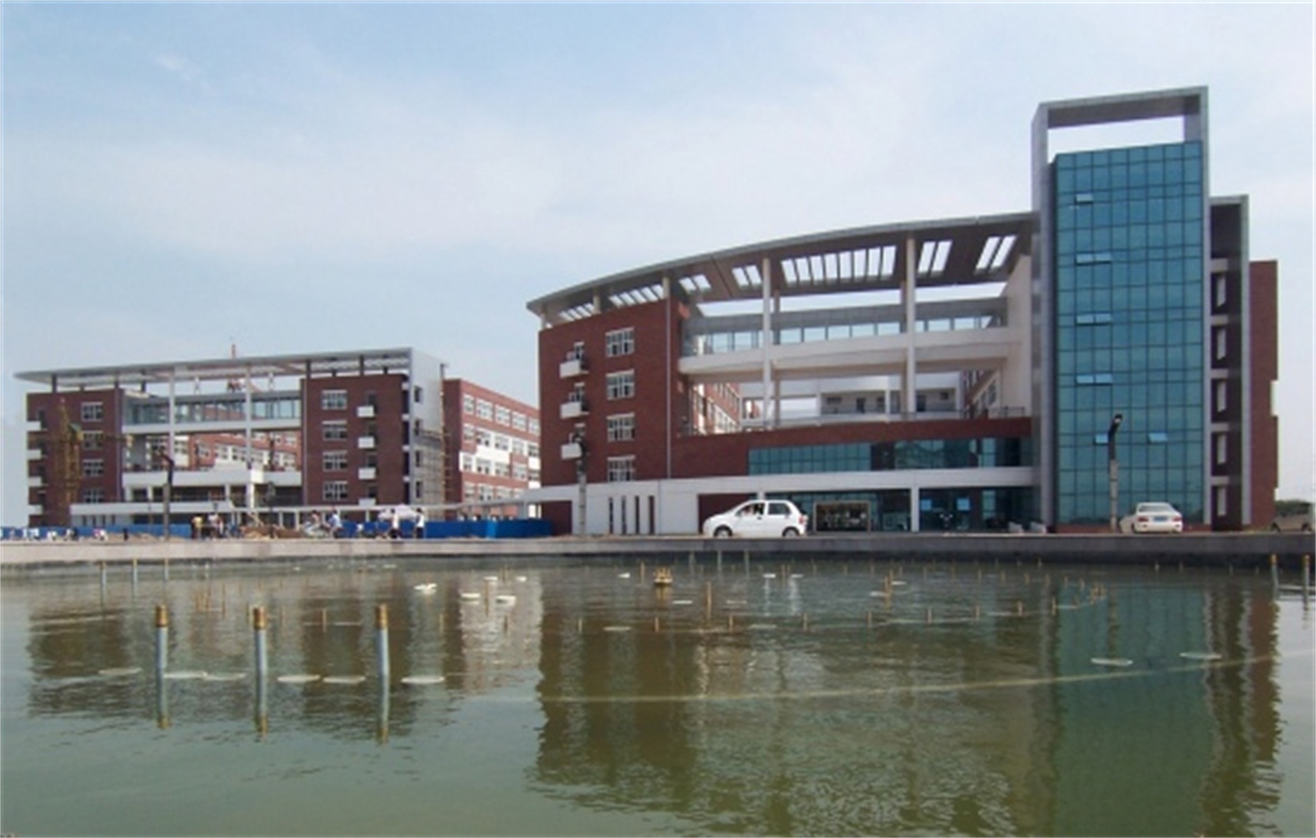 河北/65777" data-lemmaid="65777">河北 /a>任丘一中始建于1951年