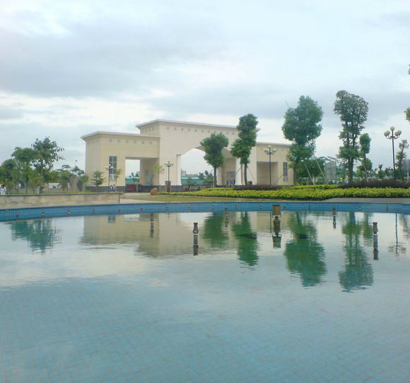 揭东县第二中学