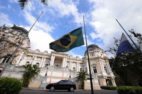  p>巴西联邦共和国(葡萄牙语:república federativa do brasil;英语