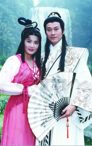  p>杨丽菁,1968年12月13日生于中国台湾 a target="_blank" href="