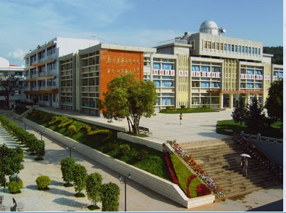 云南省楚雄紫溪中学