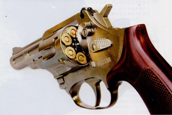 供其在特殊环境中使用,是 a target="_blank" href="/item/qsz92式9