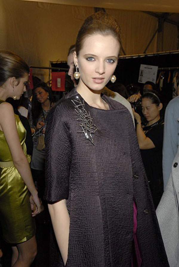  p>达丽雅·斯托寇思 (daria strokous) ,1990年9月25日出生于莫斯科