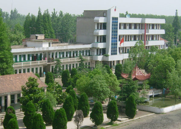 汉川市新堰小学